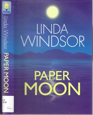 Item #10305 Paper Moon Moonstruck #1. Linda Windsor