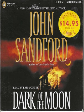 Item #12933 Dark of the Moon (Virgil Flowers #1). JOhn Sandford
